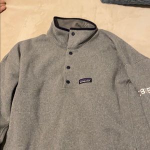 Men’s large Patagonia 1/4 button down sweatshirt